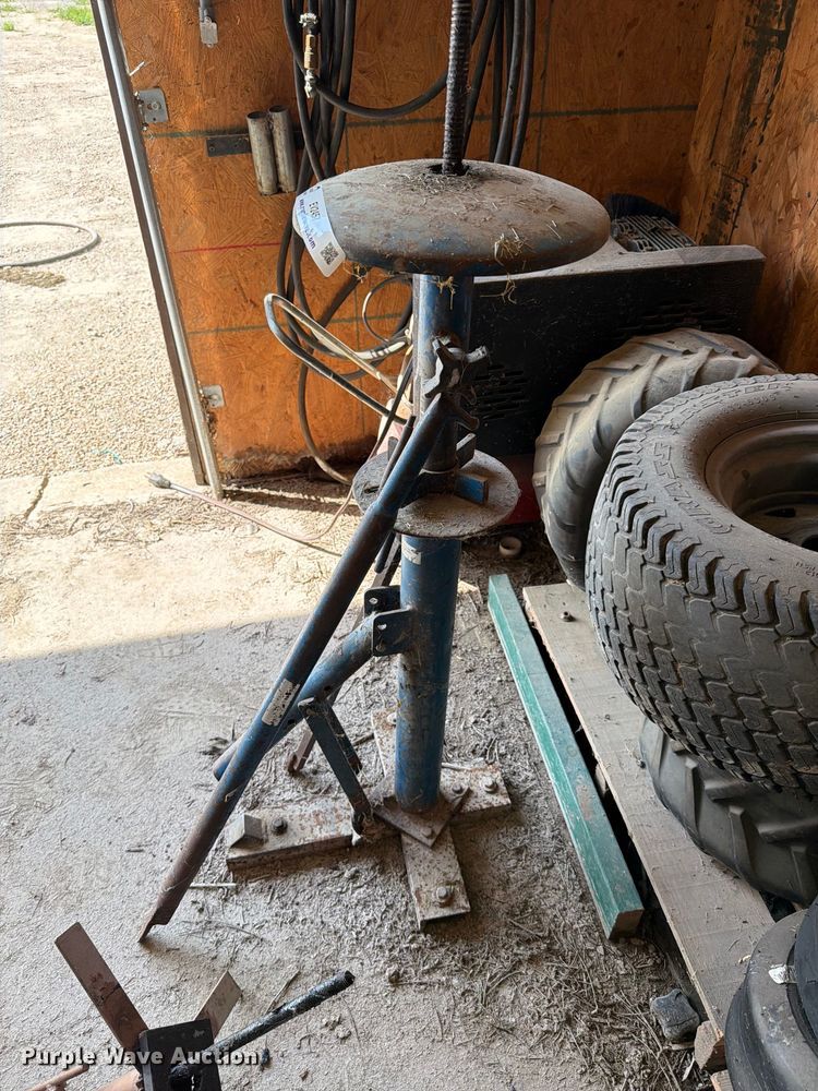image for item EV2457 Tools