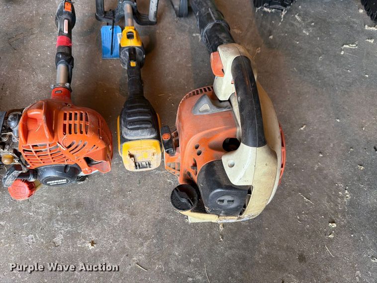 image for item EV2462 Lawn equipment