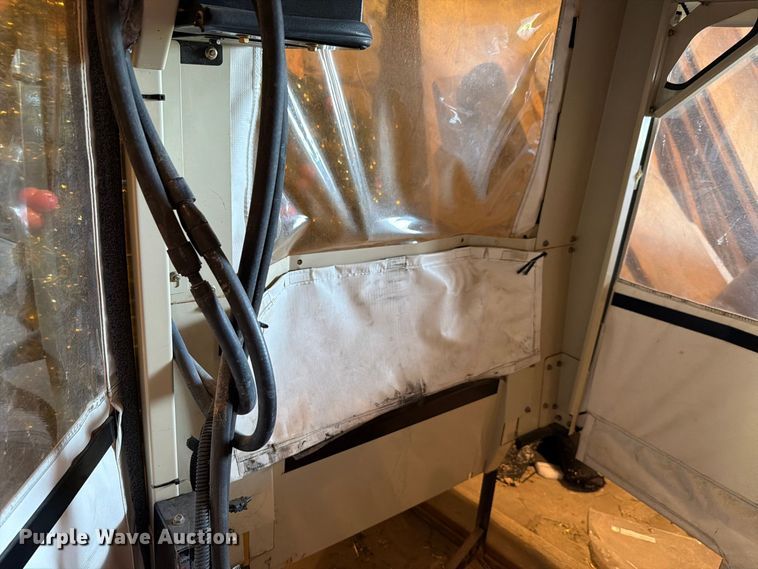 image for item EV2464 Grasshopper 930D cab