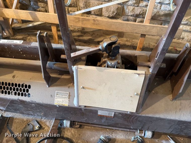 image for item EV2466 Grasshopper 660 aerator