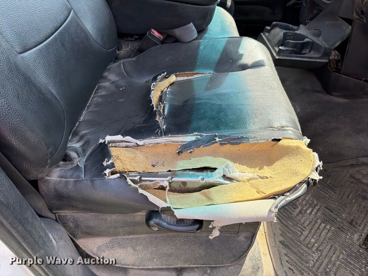 image for item EV2468 2002 Dodge Ram 1500 Ext. Cab pickup truck
