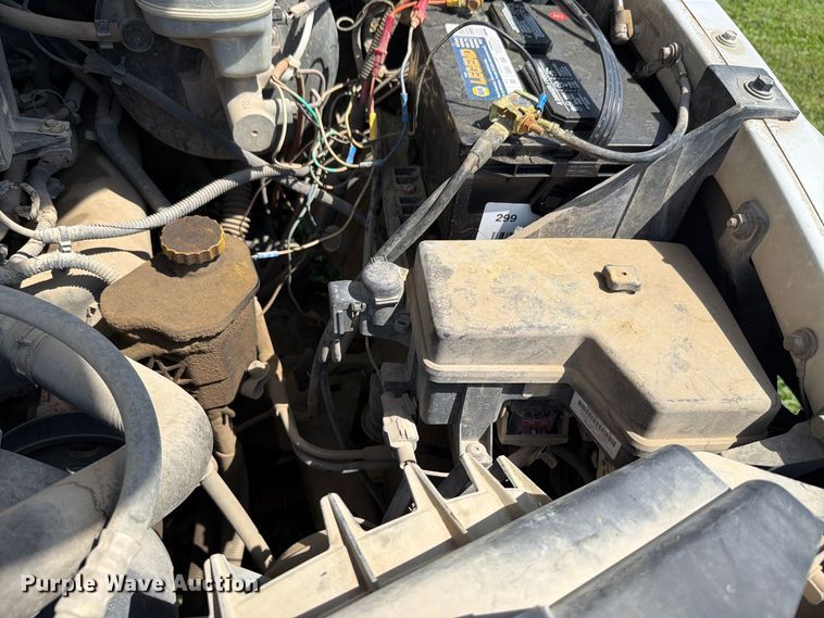 image for item EV2468 2002 Dodge Ram 1500 Ext. Cab pickup truck