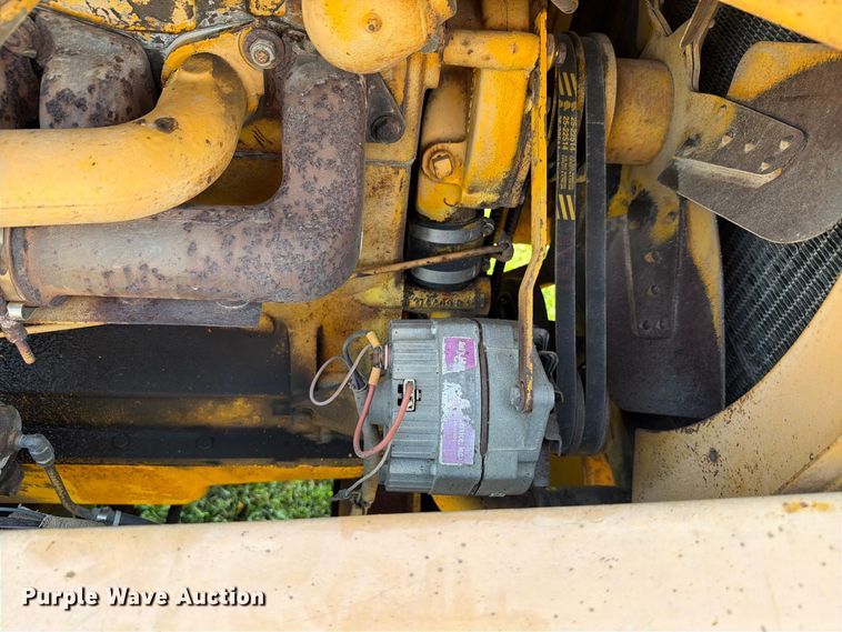 image for item EV2469 1971 Enryte chip spreader