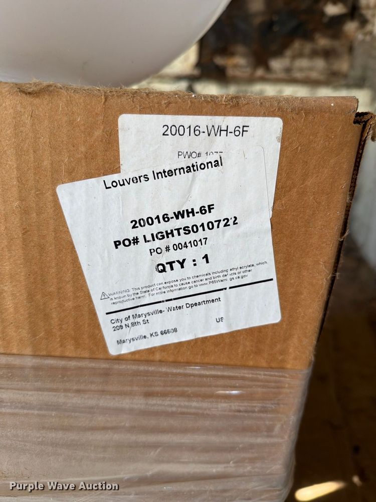 image for item EV2472 (15) Louvers Light 20016WH6F globes 