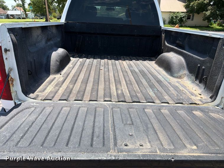 image for item EV2473 2008 Chevrolet Silverado 1500 Crew Cab pickup truck