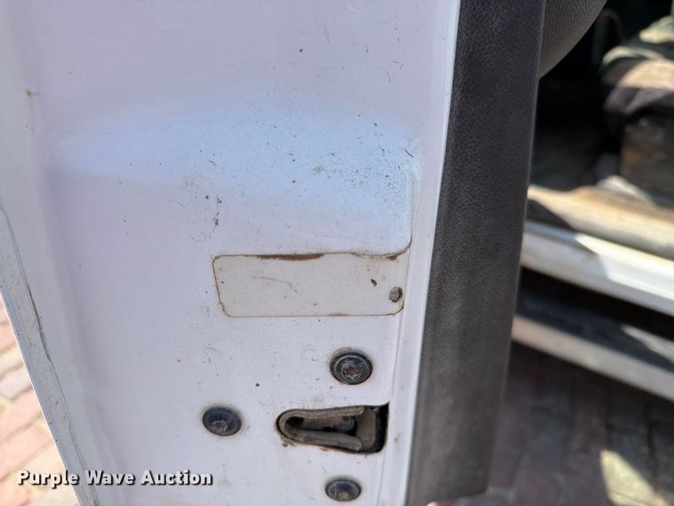 image for item EV2473 2008 Chevrolet Silverado 1500 Crew Cab pickup truck