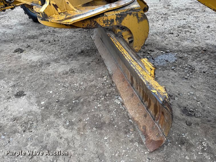 image for item EV6032 1993 John Deere 770B motor grader