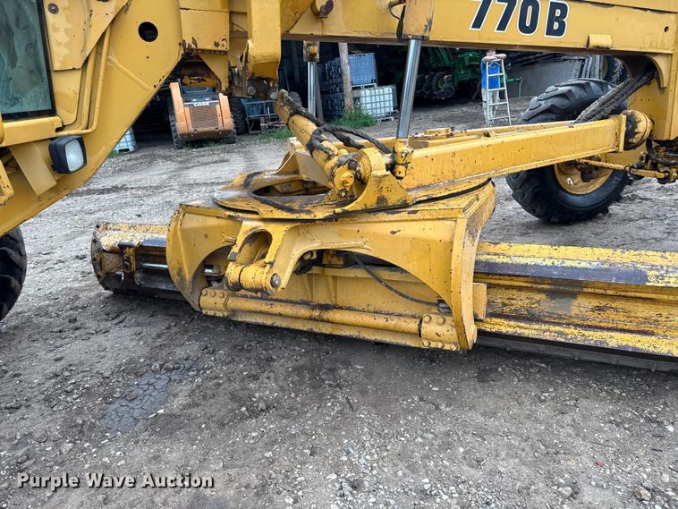 image for item EV6032 1993 John Deere 770B motor grader