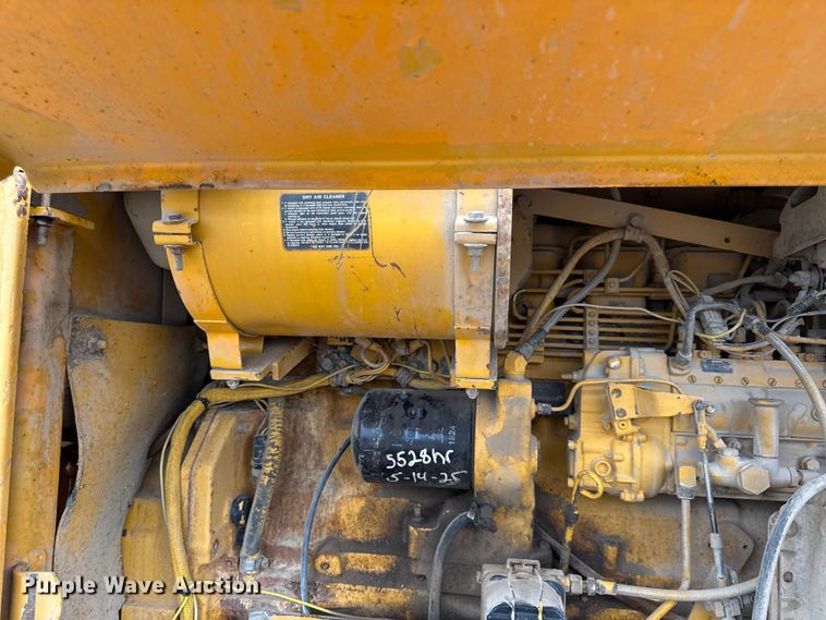 image for item EV6032 1993 John Deere 770B motor grader