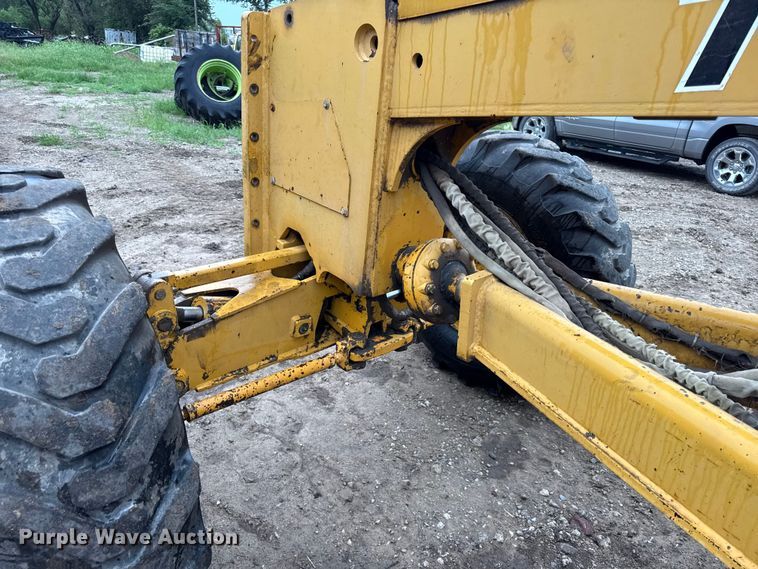 image for item EV6032 1993 John Deere 770B motor grader