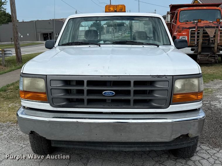 image for item EV6057 1996 Ford F250 pickup truck