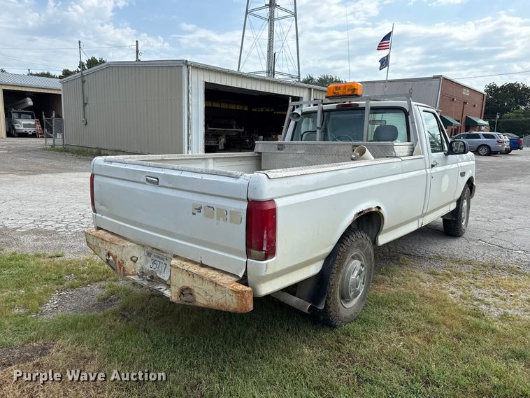 image for item EV6057 1996 Ford F250 pickup truck