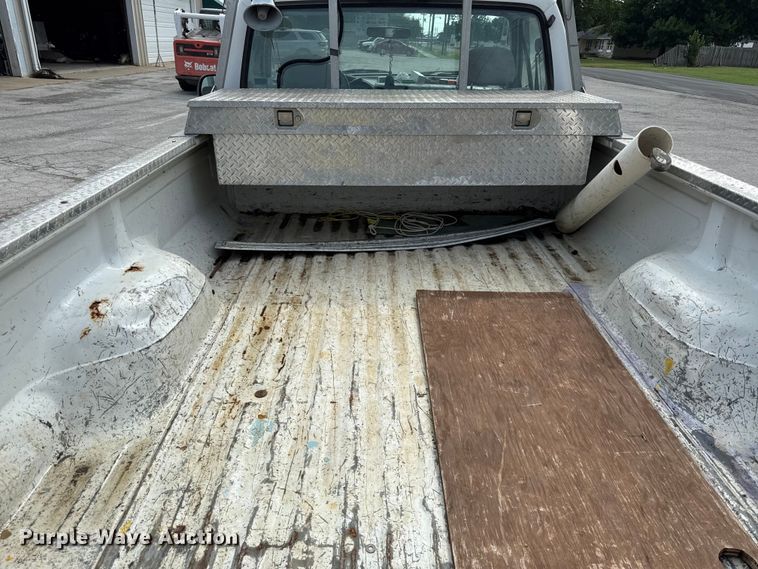 image for item EV6057 1996 Ford F250 pickup truck