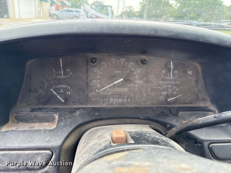 image for item EV6057 1996 Ford F250 pickup truck