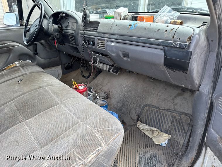image for item EV6057 1996 Ford F250 pickup truck