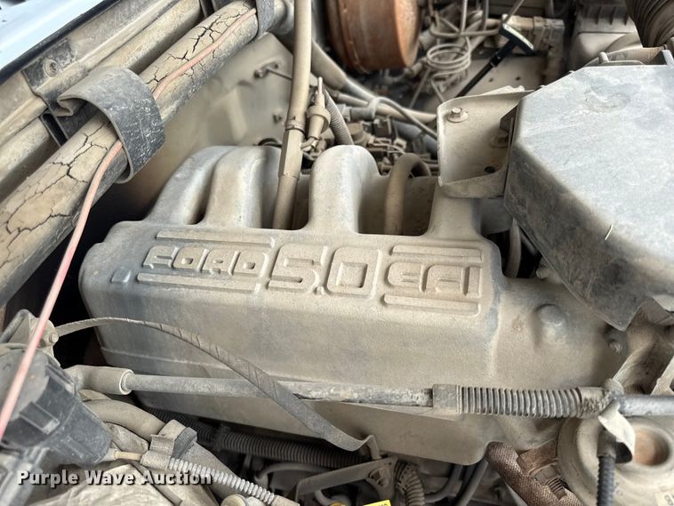 image for item EV6057 1996 Ford F250 pickup truck