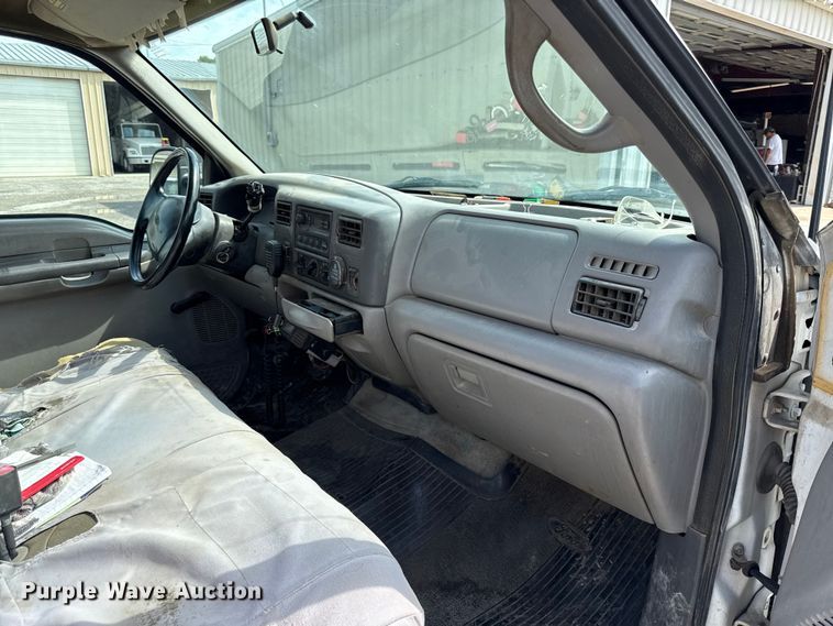 image for item EV6059 1999 Ford F350 dump flatbed pickup truck