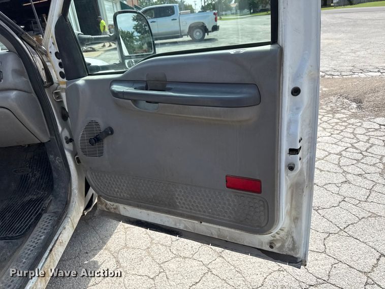 image for item EV6059 1999 Ford F350 dump flatbed pickup truck