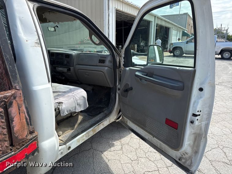 image for item EV6059 1999 Ford F350 dump flatbed pickup truck