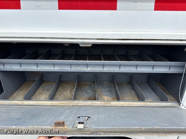 image for item EV7663 1988 Chevrolet C30 utility van