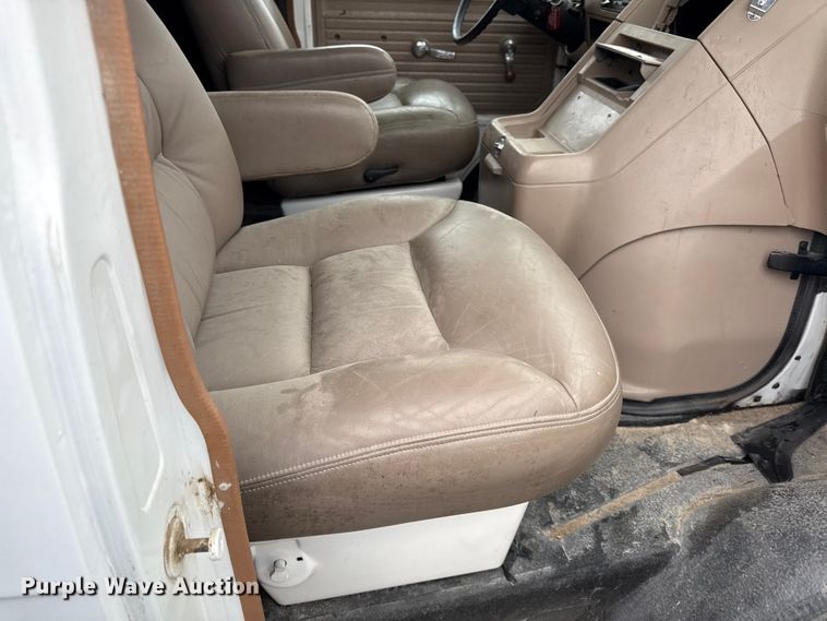 image for item EV7663 1988 Chevrolet C30 utility van