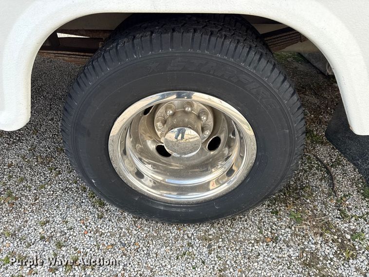 image for item EV7663 1988 Chevrolet C30 utility van