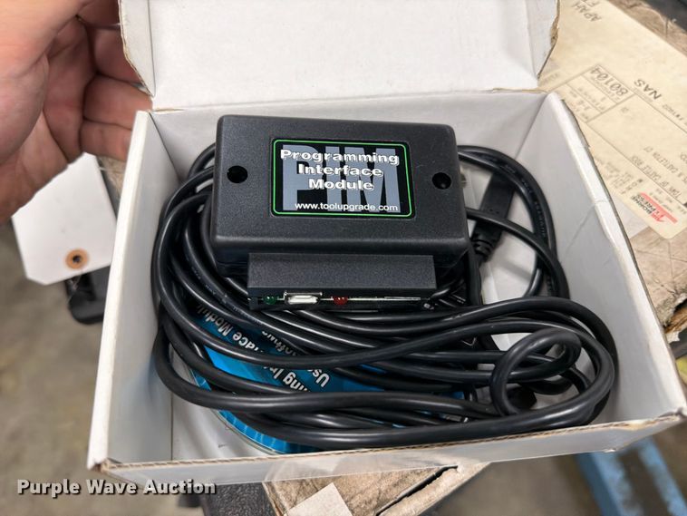 image for item EW2172 Tools