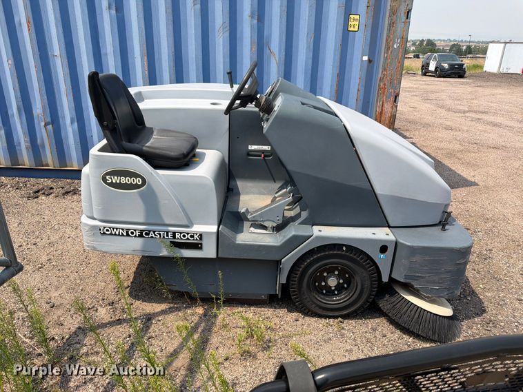 image for item EW2180 Advance SW8000 sweeper