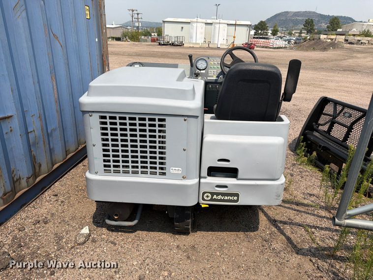image for item EW2180 Advance SW8000 sweeper