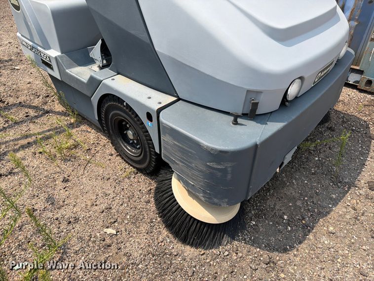 image for item EW2180 Advance SW8000 sweeper