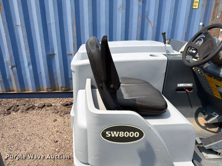 image for item EW2180 Advance SW8000 sweeper
