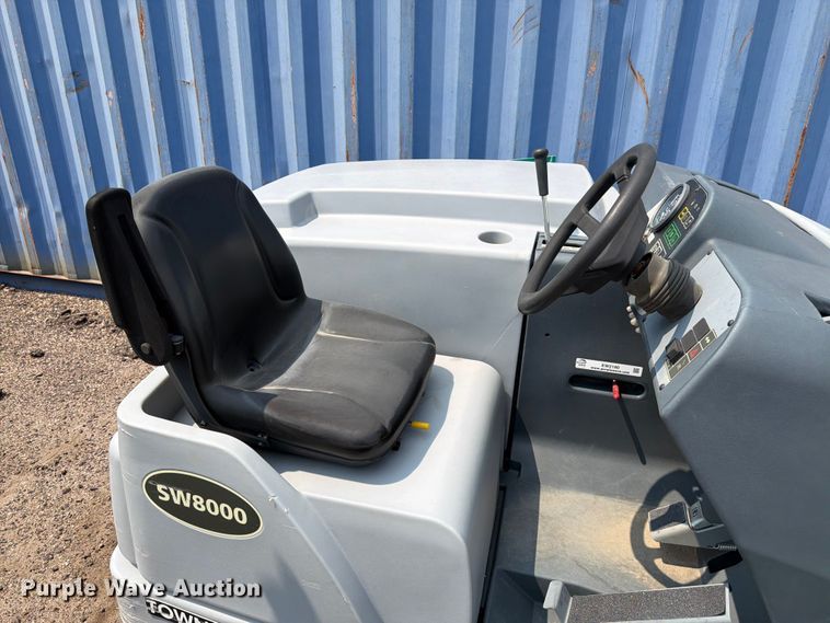 image for item EW2180 Advance SW8000 sweeper