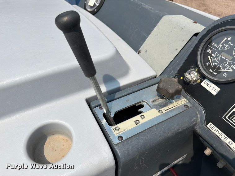 image for item EW2180 Advance SW8000 sweeper