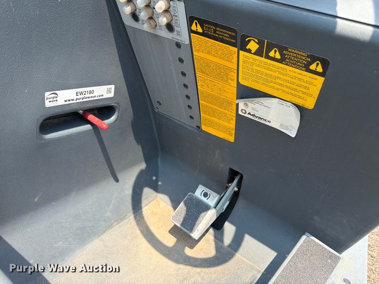 image for item EW2180 Advance SW8000 sweeper