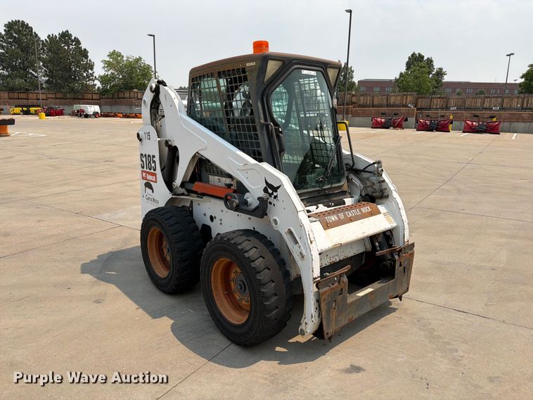 image for item EW2182 2009 Bobcat S184 skid steer loader