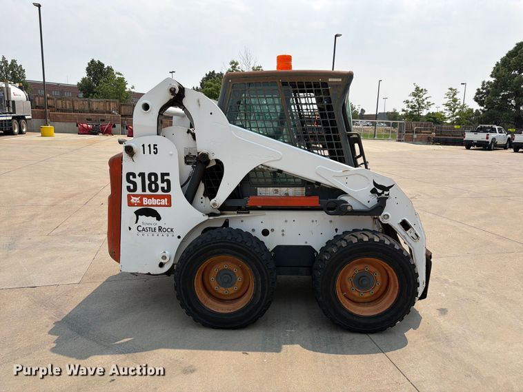image for item EW2182 2009 Bobcat S184 skid steer loader