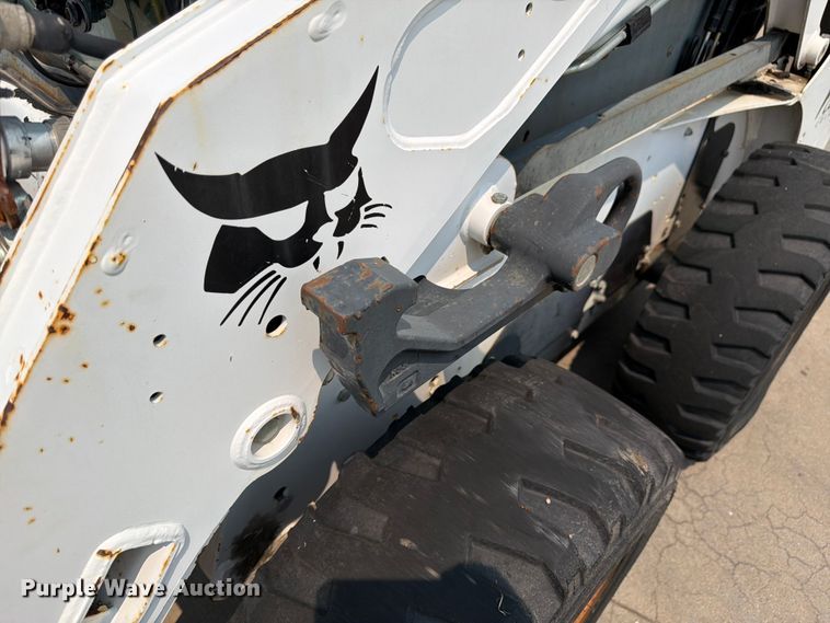 image for item EW2182 2009 Bobcat S184 skid steer loader