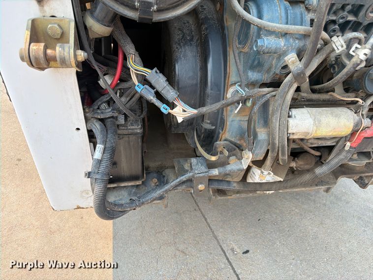 image for item EW2182 2009 Bobcat S184 skid steer loader