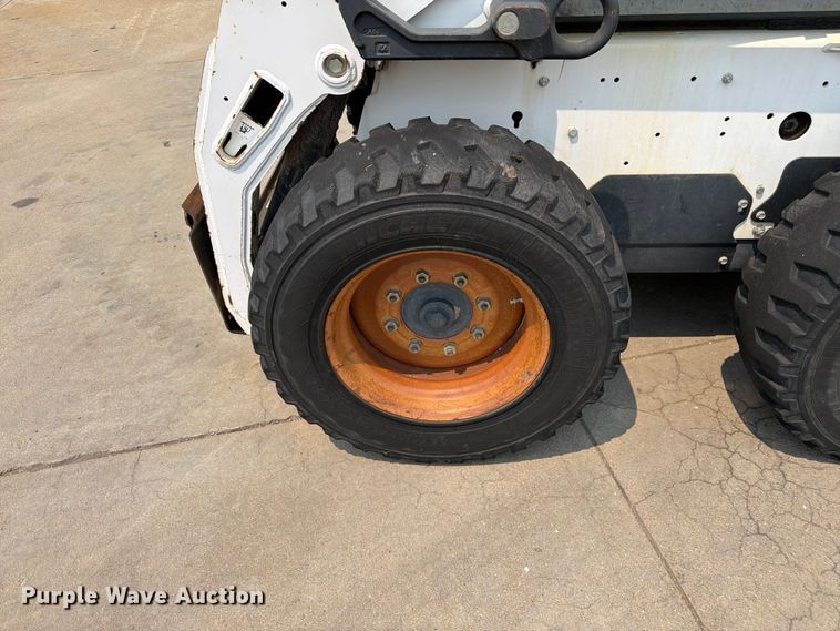 image for item EW2182 2009 Bobcat S184 skid steer loader