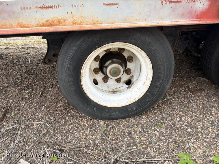 image for item EW2185 1999 Trail-Eze PDLX20TC30 tilt deck equipment trailer