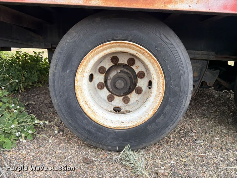 image for item EW2185 1999 Trail-Eze PDLX20TC30 tilt deck equipment trailer