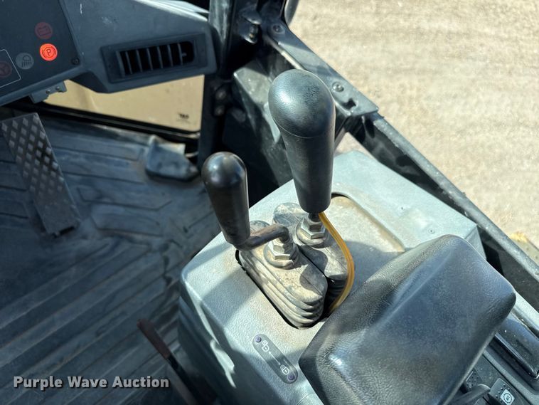 image for item EW4122 1998 Caterpillar 938G wheel loader