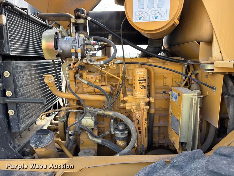 image for item EW4122 1998 Caterpillar 938G wheel loader