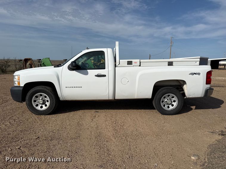 image for item EW4125 2012 Chevrolet Silverado 1500 pickup truck