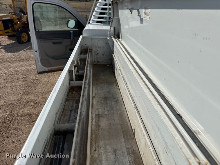 image for item EW4125 2012 Chevrolet Silverado 1500 pickup truck