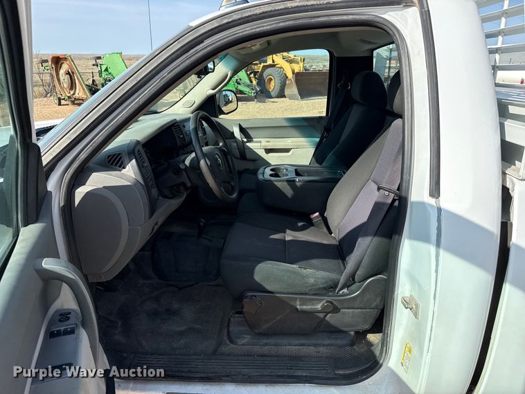 image for item EW4125 2012 Chevrolet Silverado 1500 pickup truck