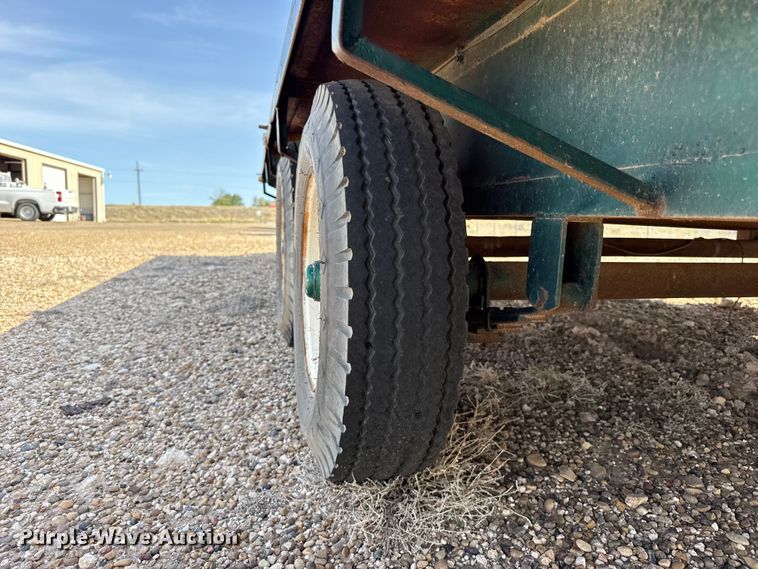 image for item EW4127 1998 Shop built utility trailer