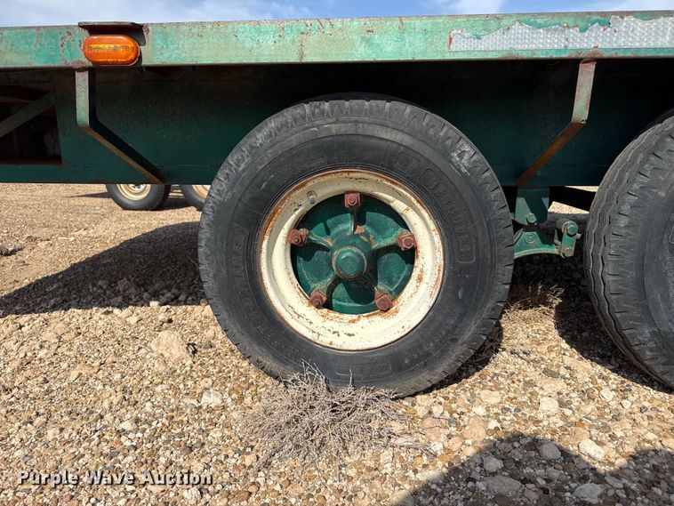 image for item EW4127 1998 Shop built utility trailer
