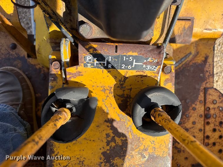 image for item EW4128 John Deere 301A tractor