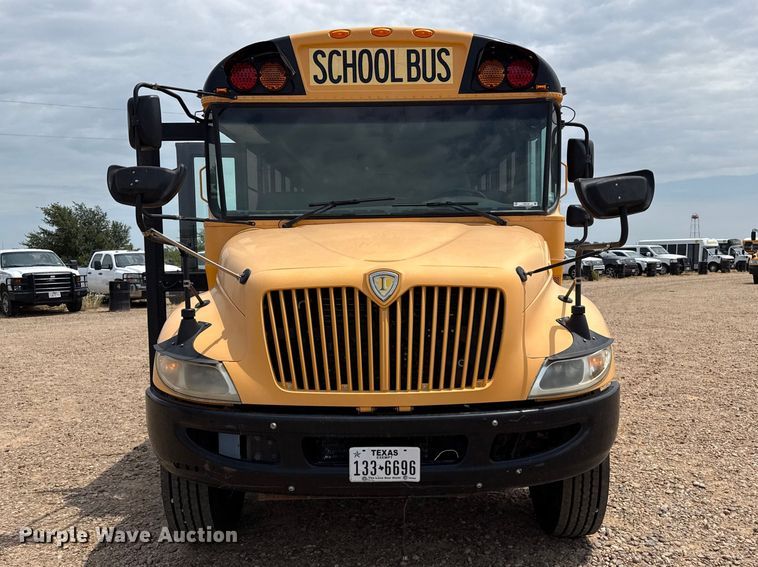 image for item EW4134 2014 IC PB10500 school bus